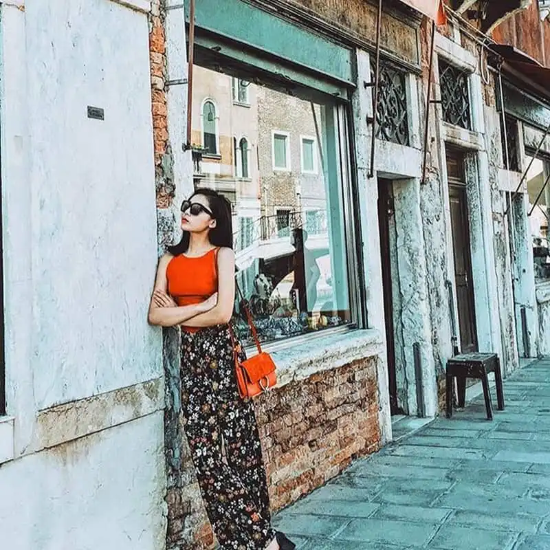 wanderlust-tips-sau-phap-diem-den-tiep-theo-cua-hoa-hau-ky-duyen-la-nuoc-y-lang-man-1