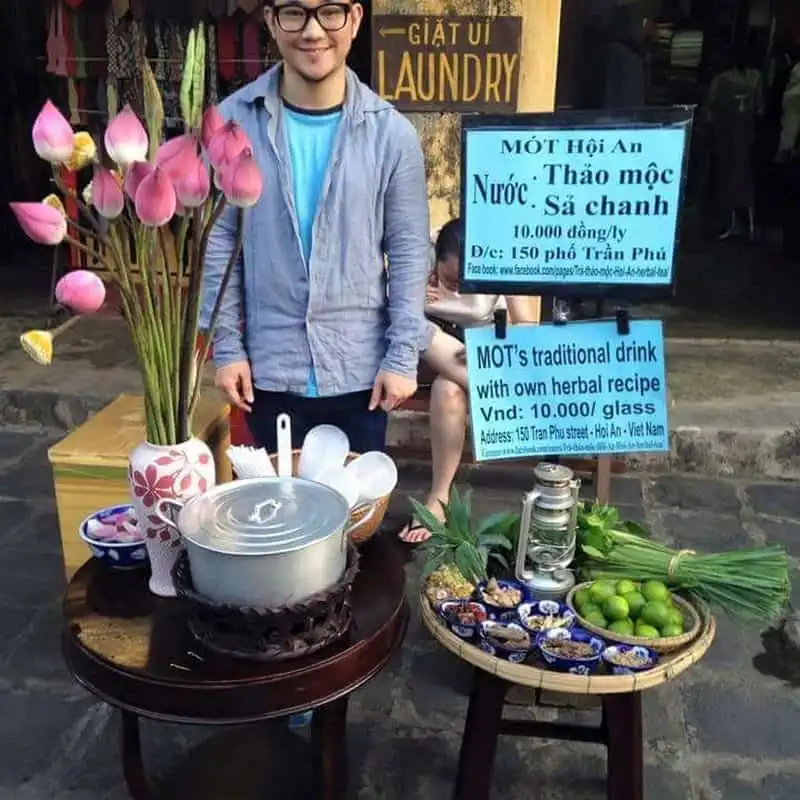 wanderlust-tips-top-10-quan-cafe-cuc-chat-o-hoi-an-10