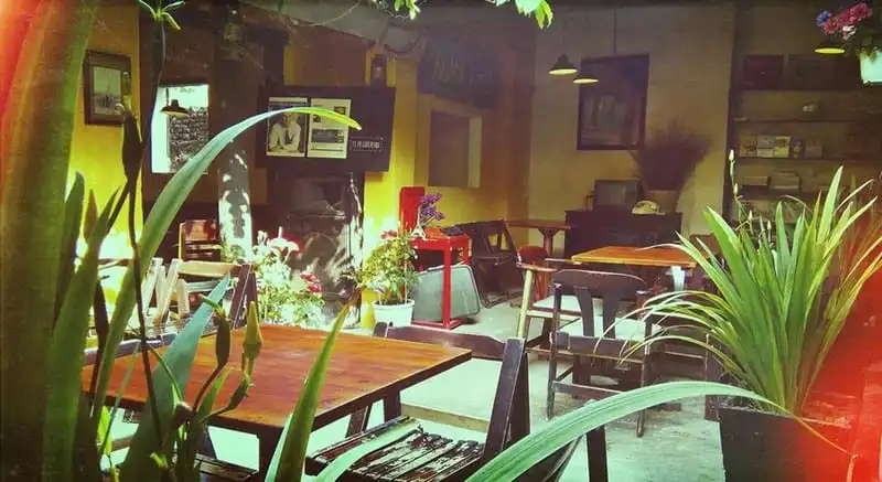 wanderlust-tips-top-10-quan-cafe-cuc-chat-o-hoi-an-16