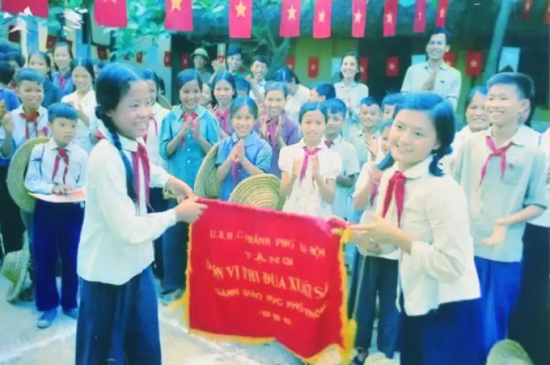 Triển lãm ảnh "Trẻ em thời chiến" tại Văn Miếu - Quốc Tử Giám 14 wanderlust-tips-trien-lam-anh-tre-em-thoi-chien-tai-van-mieu-quoc-tu-giam-11