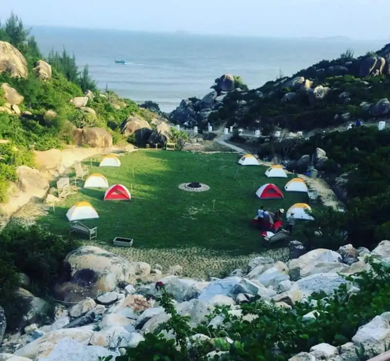 Xu hướng du lịch ngủ lều lên ngôi hè 2016 9 wanderlust-tips-xu-huong-du-lich-ngu-leu-len-ngoi-he-2016-5