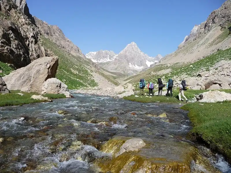 wanderlust_tips_10_diem_den_kham_pha_he_2016_7