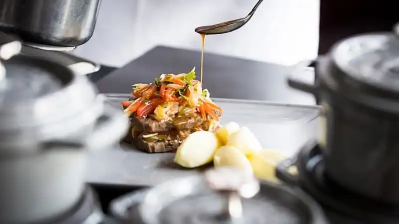 10 nhà hàng dim sum nổi tiếng ở Hong Kong 7 wanderlust_tips_10_nha_hang_dimsum_hong_kong_3