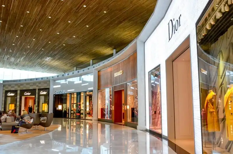 7 lý do khiến du khách muốn xách vali bay đến Pháp trong mùa hè này 9 wanderlust_tips_6_ly_do_den_phap_4