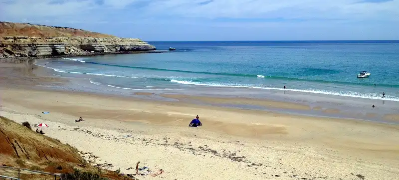 wanderlust_tips_8_bai_bien_danh_cho_nguoi_lon_4