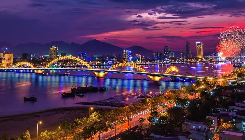 wanderlust_tips_hoi_cho_du_lich_quoc_te_da_nang_1