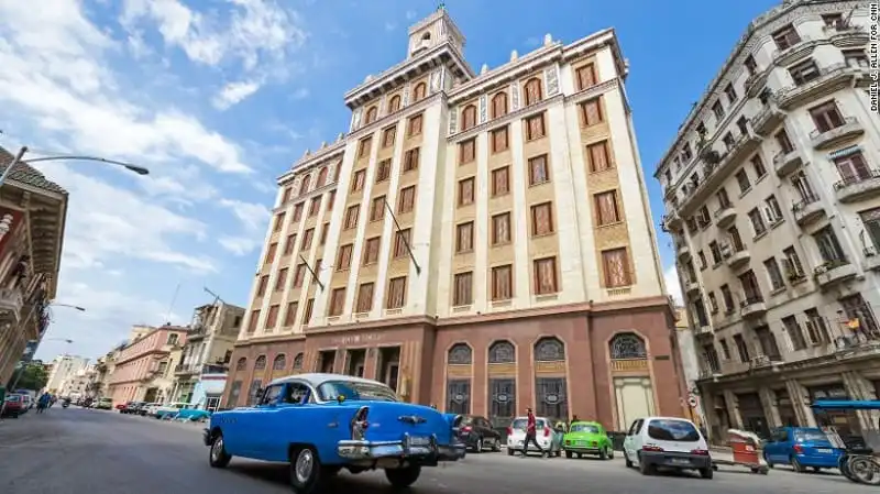 wanderlust_tips_kien-truc-havana-hut-hon-du-khach 1
