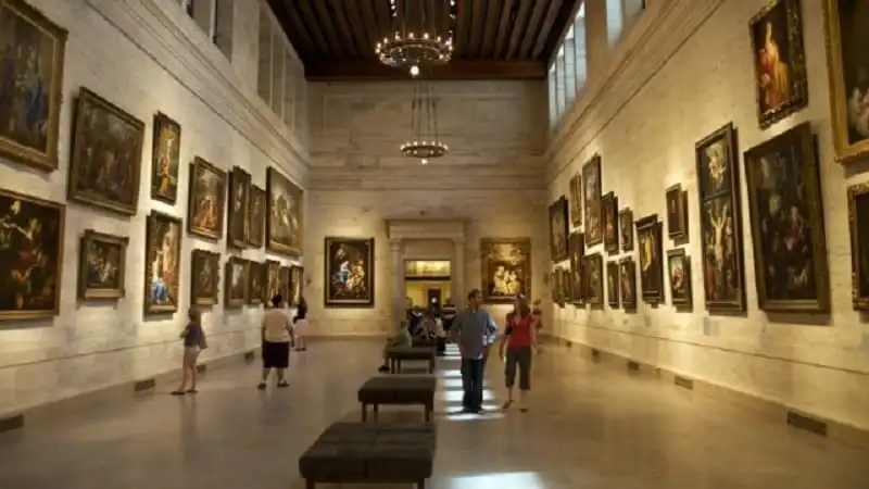 Nên làm gì khi đi du lịch ngày mưa 7 wanderlust_tips_lam_gi_khi_du_lich_ngay_mua_3