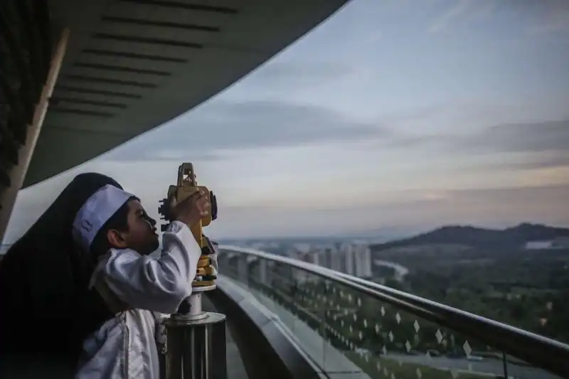 wanderlust_tips_nguoi_hoi_giao_thang_ramadan_10