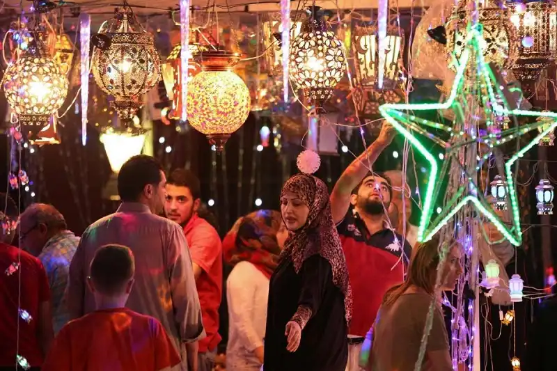 wanderlust_tips_nguoi_hoi_giao_thang_ramadan_3