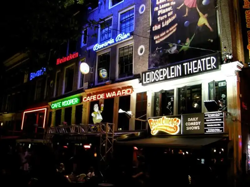 Những tour du lịch lạ đời nhất thế giới 12 wanderlust_tips_tour_tham_quan_doc_la_9