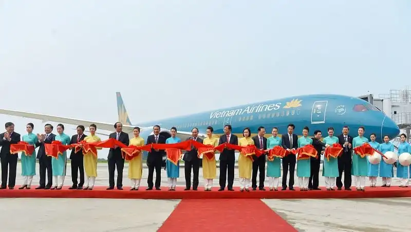 wanderlust_tips_vietnam_airlines_khai_truong_duong_bay