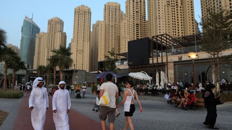 10 lý do “lãng xẹt” khiến du khách có thể bị… đi tù ở Dubai
