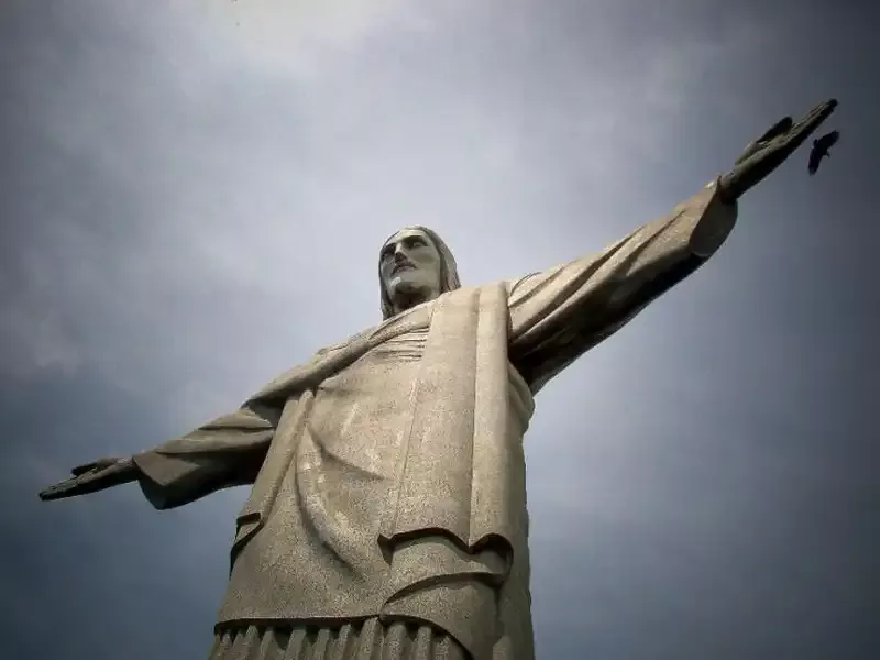 Biểu tượng vĩ đại và hoàn hảo của thành phố Rio de Janeiro, Brazil 10 wanderlust-tips-bieu-tuong-vi-dai-va-hoan-hao-cua-thanh-pho-rio-de-janeiro-brazil-3
