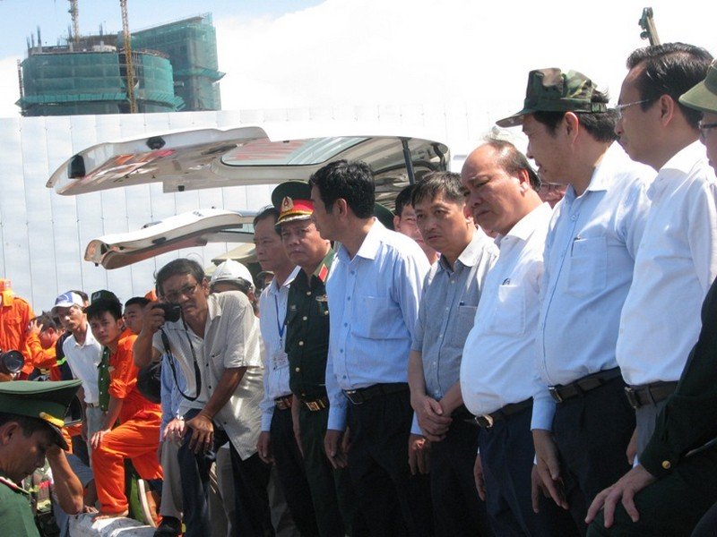 Đà Nẵng tạm dừng tất cả các tàu du lịch trên sông Hàn