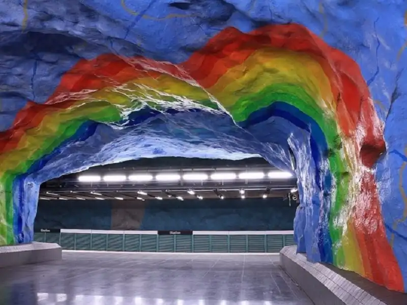 Chiêm ngưỡng 10 nhà ga tàu điện ngầm đẹp nhất thế giới 13 chiem-nguong-10-nha-ga-tau-dien-ngam-dep-nhat-the-gioiii