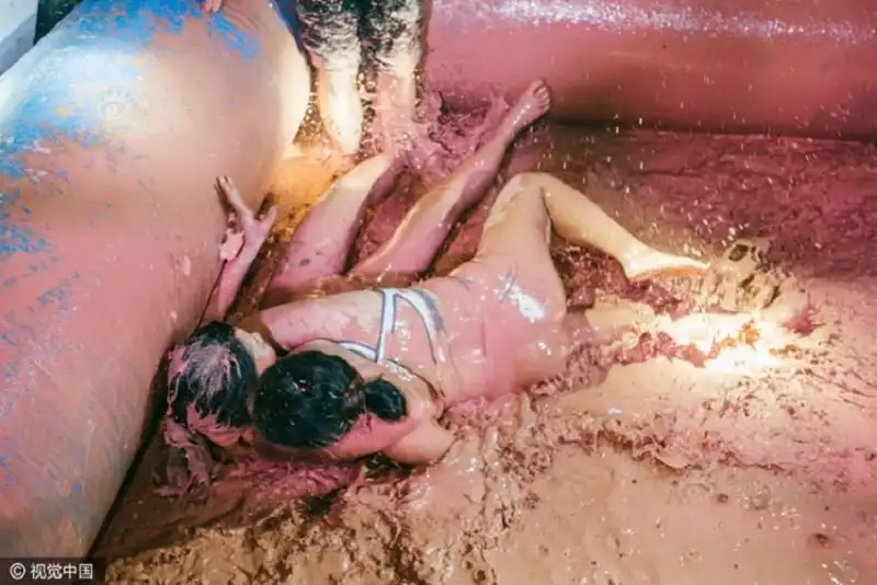 kham-pha-mon-the-thao-moi-hut-khach-du-lich-o-trung-quoc-wanderlusttips1