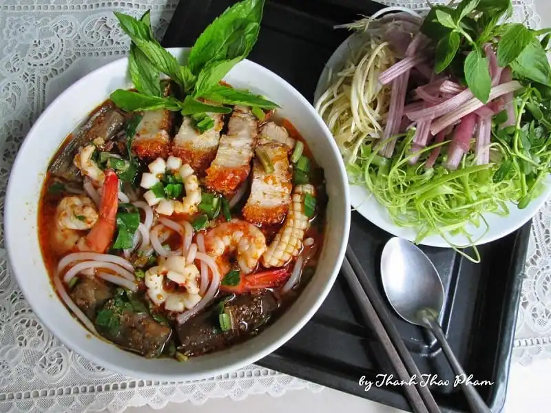 ngay-ngat-mon-bun-mam-sai-gon-wanderlusttips1