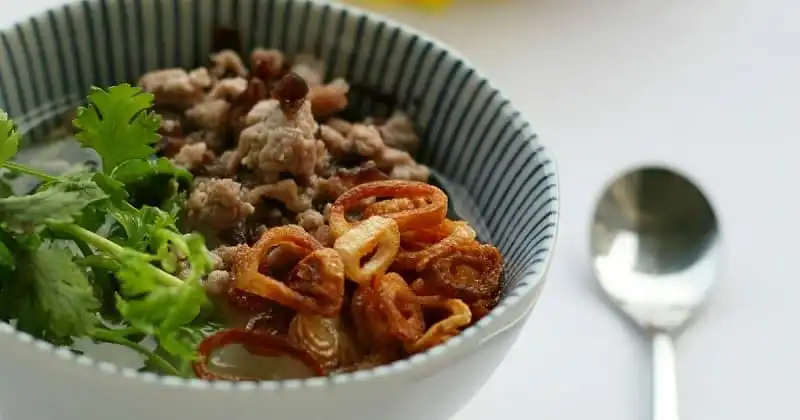 qua- vat-Ha-Noi-wanderlusttips1