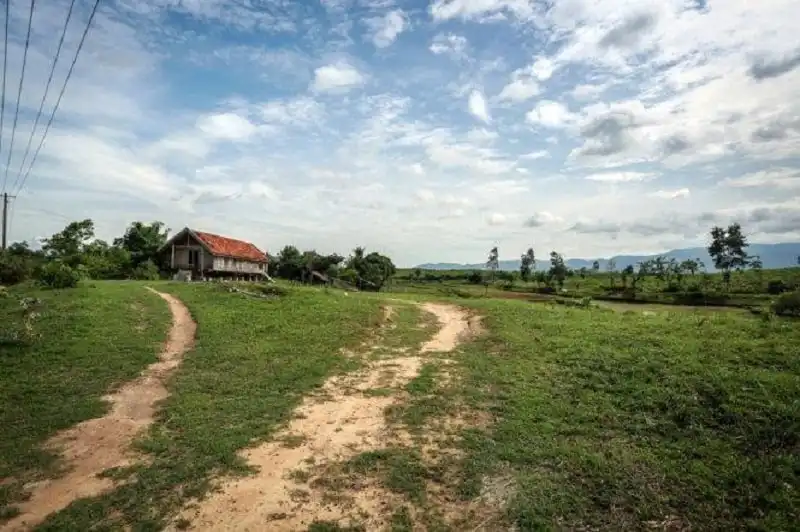 Tây Nguyên tuyệt đẹp đầu mùa mưa 9 Nhà dài của người Êđê