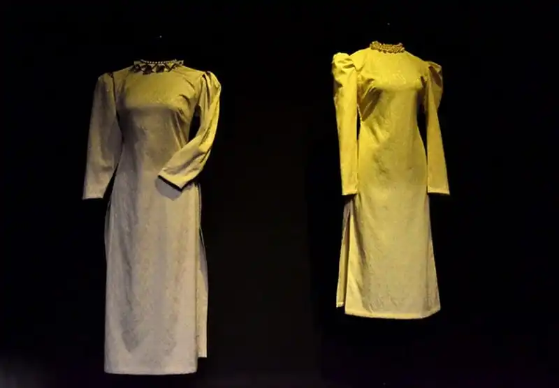 wanderlust-tips-an-tuong-hon-100-hien-vat-ao-dai-tai-trien-lam-o-tp-hcm-4