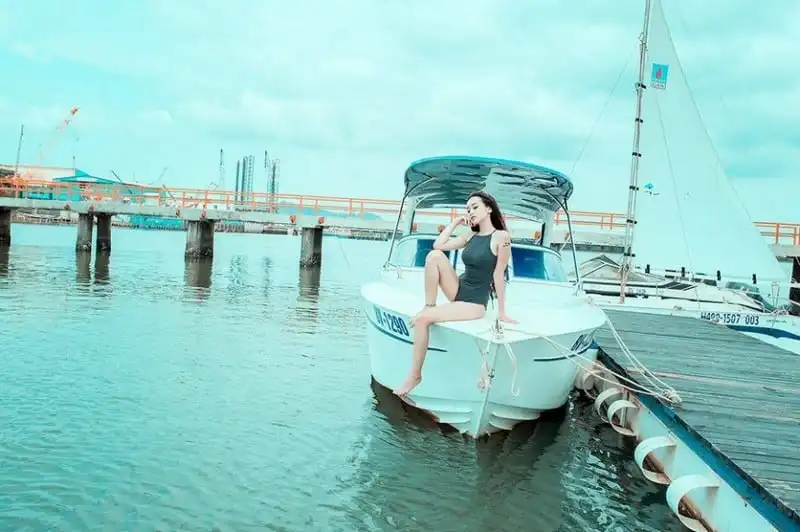 wanderlust-tips-ben-du-thuyen-marina-dep-ngo-troi-tay-giua-vung-tau-2