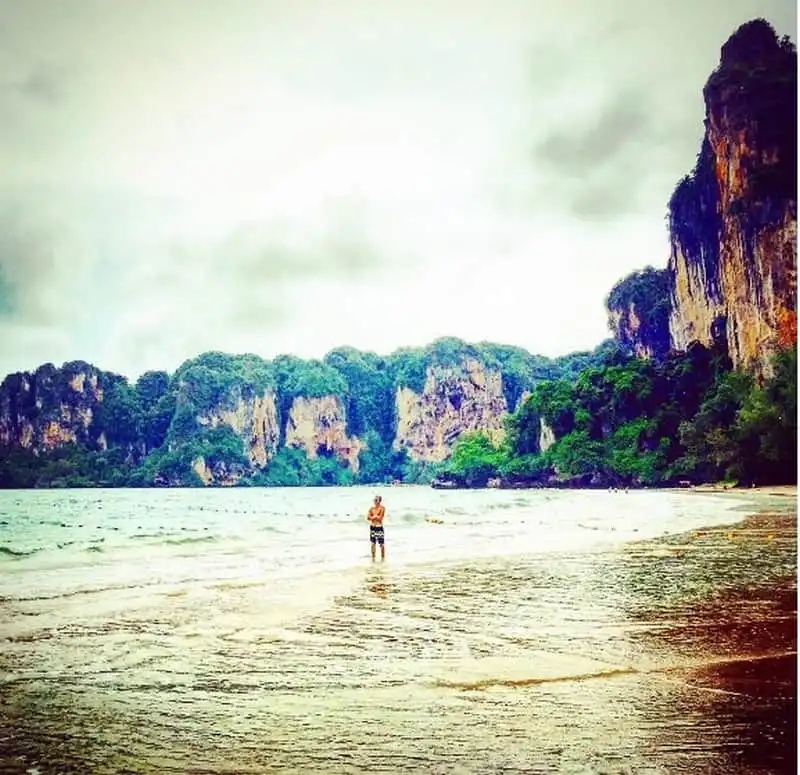 wanderlust-tips-chang-trai-21-tuoi-va-cau-chuyen-du-lich-50-nuoc-trong-vong-2-nam-16