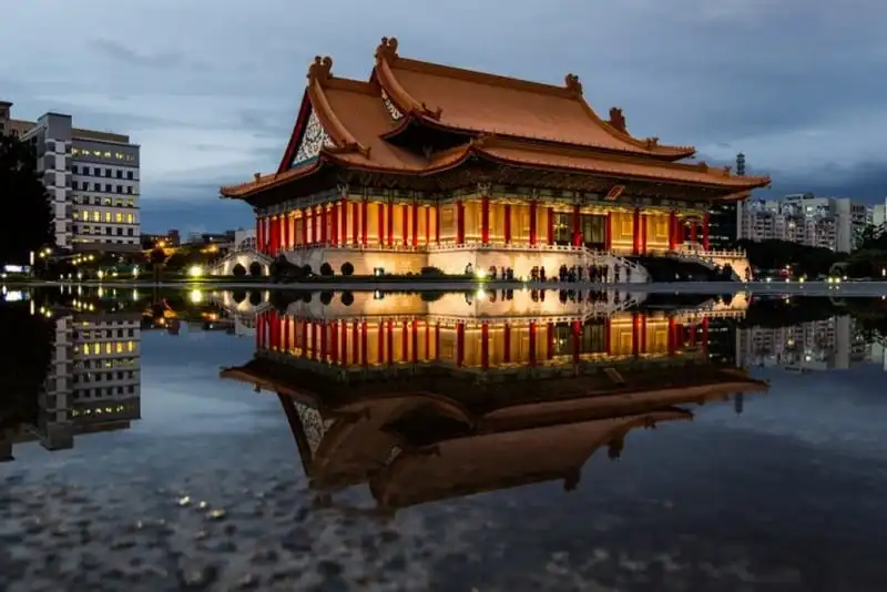 wanderlust-tips-dai-loan-muon-mau-sac-qua-10-diem-den-an-tuong-2