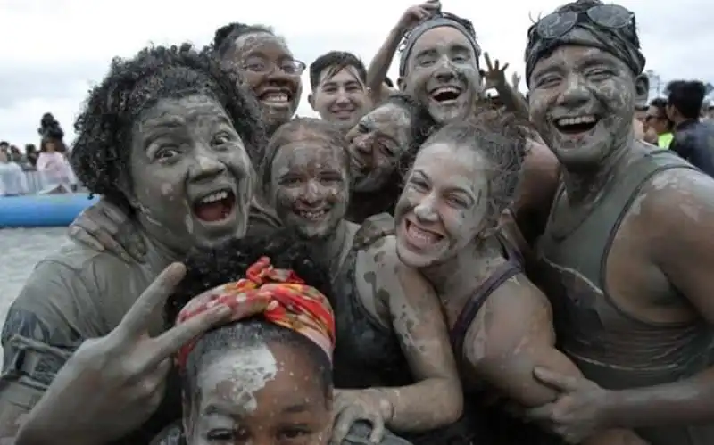 wanderlust-tips-du-khach-day-hao-hung-trong-le-hoi-bun-o-han-quoc-12