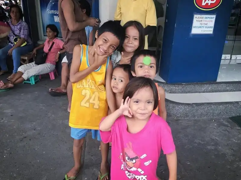 wanderlust-tips-hoa-hau-ngoc-diem-va-nhung-trai-nghiem-cung-nu-hoang-mien-nam-philippines-8