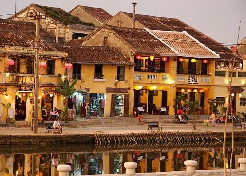 Hội An đứng thứ 4 trong top kênh đào đẹp nhất thế giới 8 wanderlust-tips-hoi-an-dung-thu-tu-trong-top-10-kenh-dao-dep-nhat-the-gioi-4