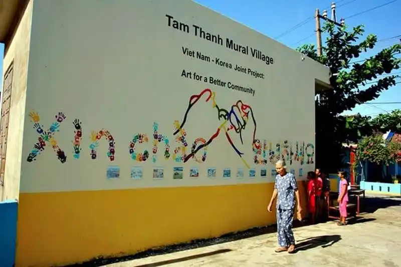 Khám phá mọi ngõ ngách làng bích họa Tam Thanh đẹp như cổ tích 36 wanderlust-tips-kham-pha-moi-ngo-ngach-lang-bich-hoa-tam-thanh-deu-dep-nhu-co-tich-32