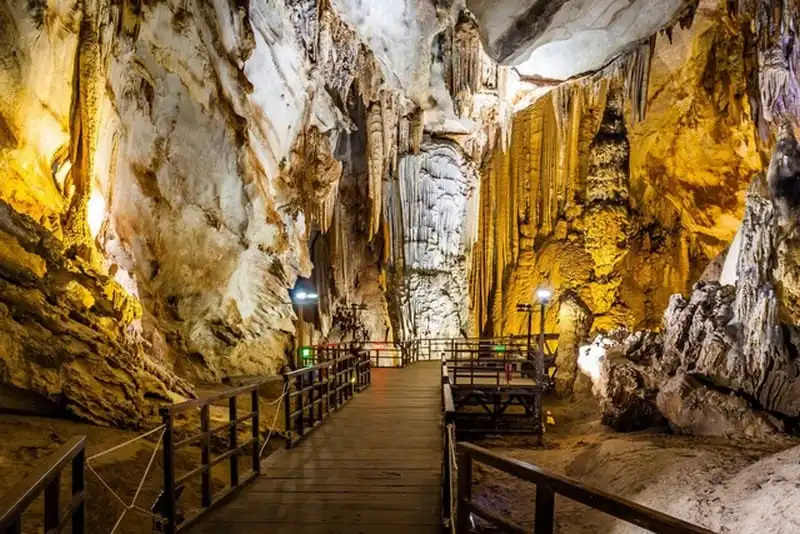 wanderlust-tips-phong-nha-ke-bang-thuoc-top-7-vuon-quoc-gia-tuyet-nhat-dong-nam-a-1