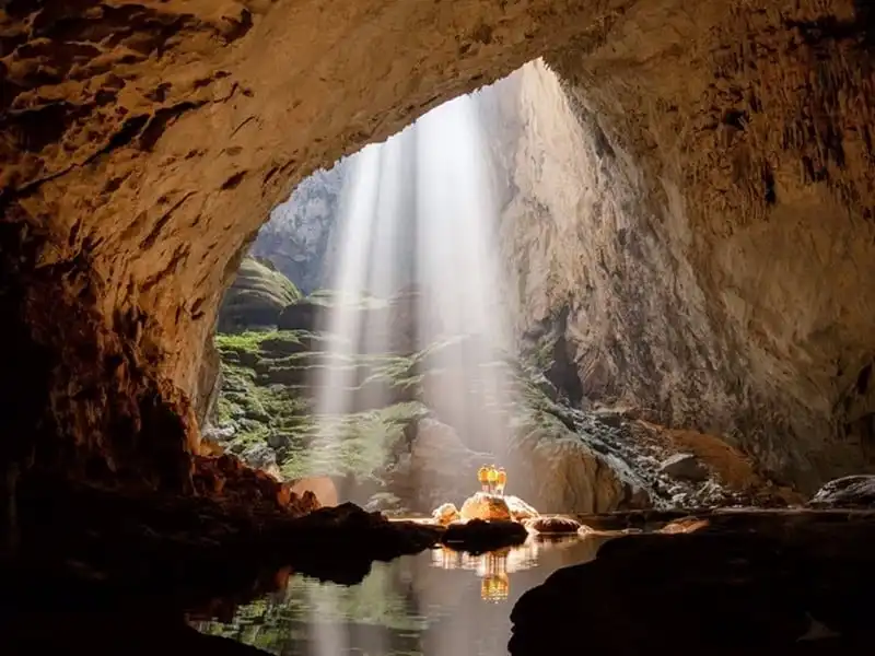 wanderlust-tips-son-doong-la-1-trong-9-hang-dong-ky-dieu-nhat-the-gioi-1