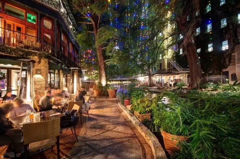 wanderlust-tips-song-nho-que-thuoc-top-nhung-dong-song-co-khung-canh-dep-nhat-the-gioi-18