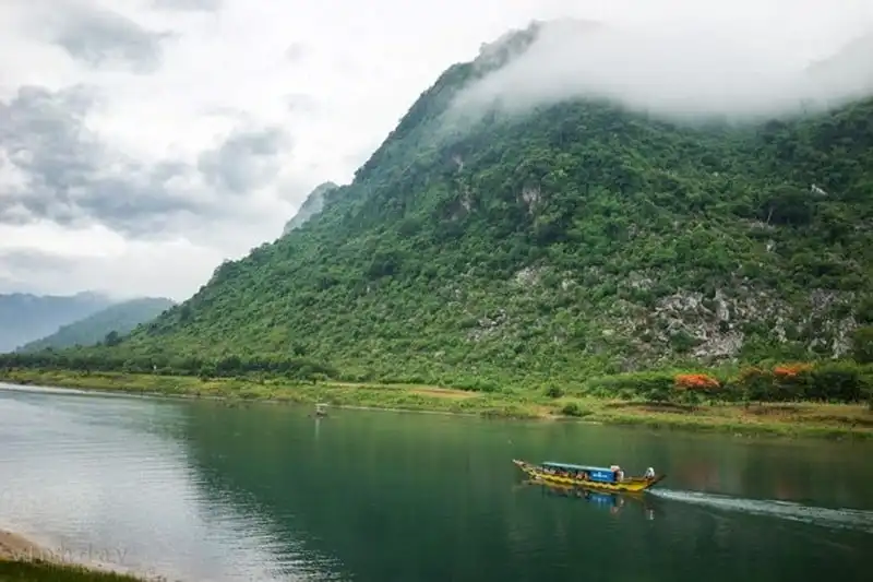 wanderlust-tips-them-nhieu-hinh-anh-thien-nhien-tuyet-my-o-son-doong-1