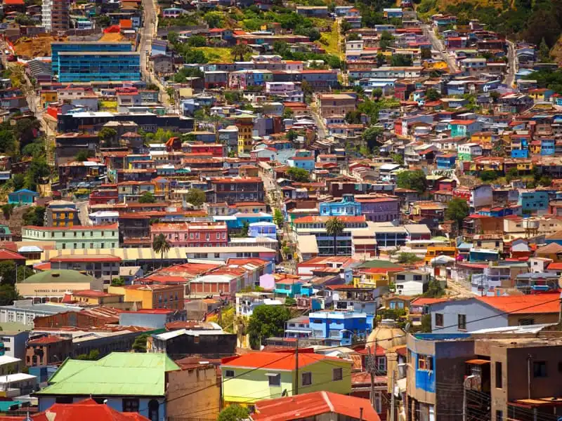 wanderlust-tips-thich-thu-voi-nhung-thanh-pho-loe-loet-nhat-the-gioi-16