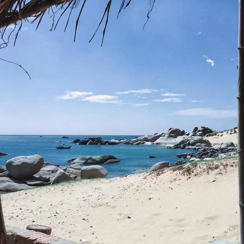 Trải nghiệm một mình khám phá Ninh Thuận 17 wanderlust-tips-trai-nghiem-mot-minh-kham-pha-ninh-thuan-12