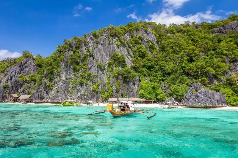 wanderlust-tips-travel-and-leisure-binh-chon-top-10-hon-dao-tuyet-nhat-the-gioi-1
