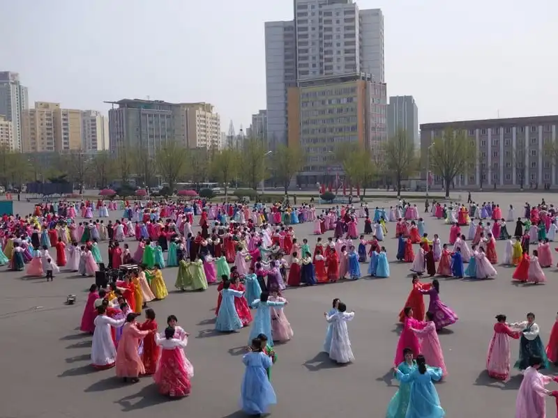 wanderlust-tips-trieu-tien-duoi-goc-nhin-du-khach-12