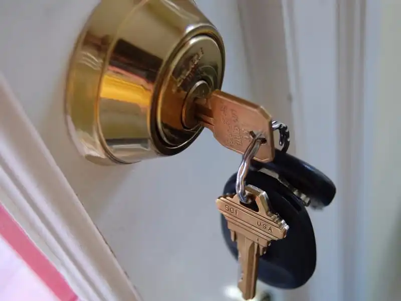 10 vật dụng có thể “cứu mạng” du khách 8 wanderlust_10-thu-co-the-cuu-mang-du-khach 3