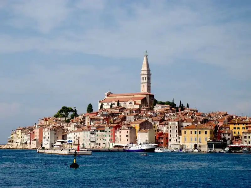 wanderlust_18-thien-duong-du-lich-cho-cap-doi 9