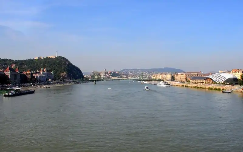 wanderlust_tips_10_trai_nghiem_budapest_2