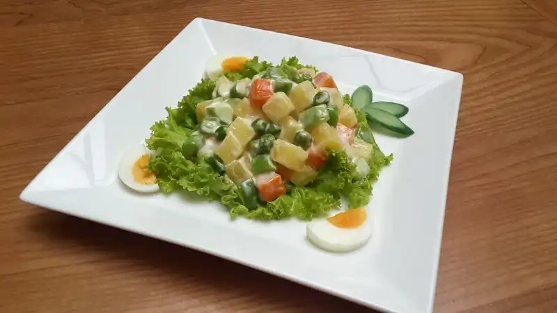 8 món ăn không thể bỏ qua khi đến Nga 7 wanderlust_tips_8_mon_an_nga_3