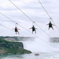 wanderlust tips Duong truot zipline cao60m qua thac Niagara 1