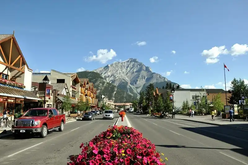 Canada, điểm đến thanh bình nhất thế giới 6 wanderlust_tips_canada_diem_den_thanh_binh_3