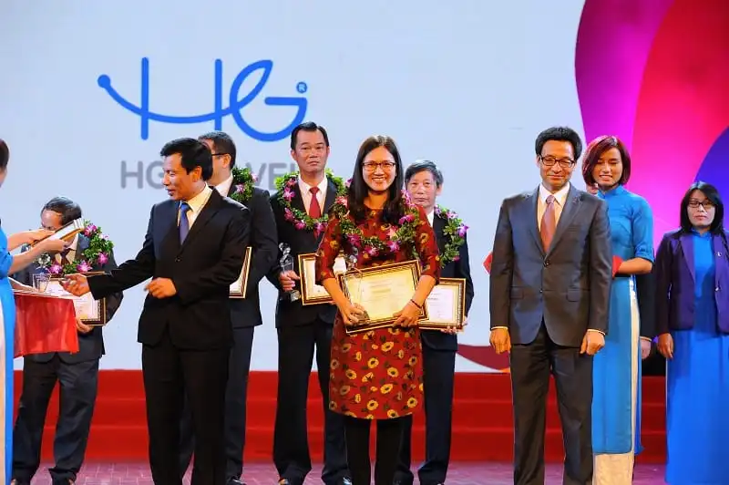 wanderlust_tips_hg_vinh_du_nhan_giai_thuong_3