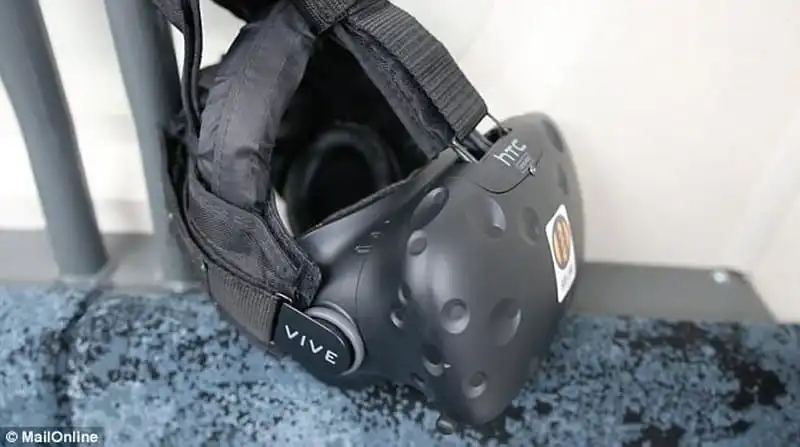 wanderlust_trai-nghiem-chuyen-tau-ma-quai-dang-so-trong-cong-vien-Thorpe 2