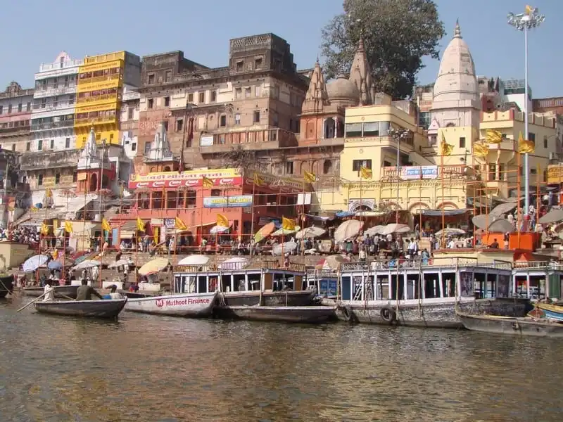 wanderlust-tips-8-su-thuc-du-khach-phai-doi-mat-khi-toi-an-do-5