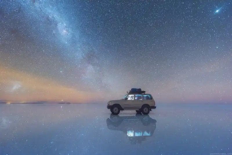 Diệu kỳ dải Ngân hà phản chiếu trên cánh đồng muối lớn nhất thế giới 7 wanderlust-tips-dieu-ky-dai-ngan-ha-phan-chieu-tren-canh-dong-muoi-lon-nhat-the-gioi-3